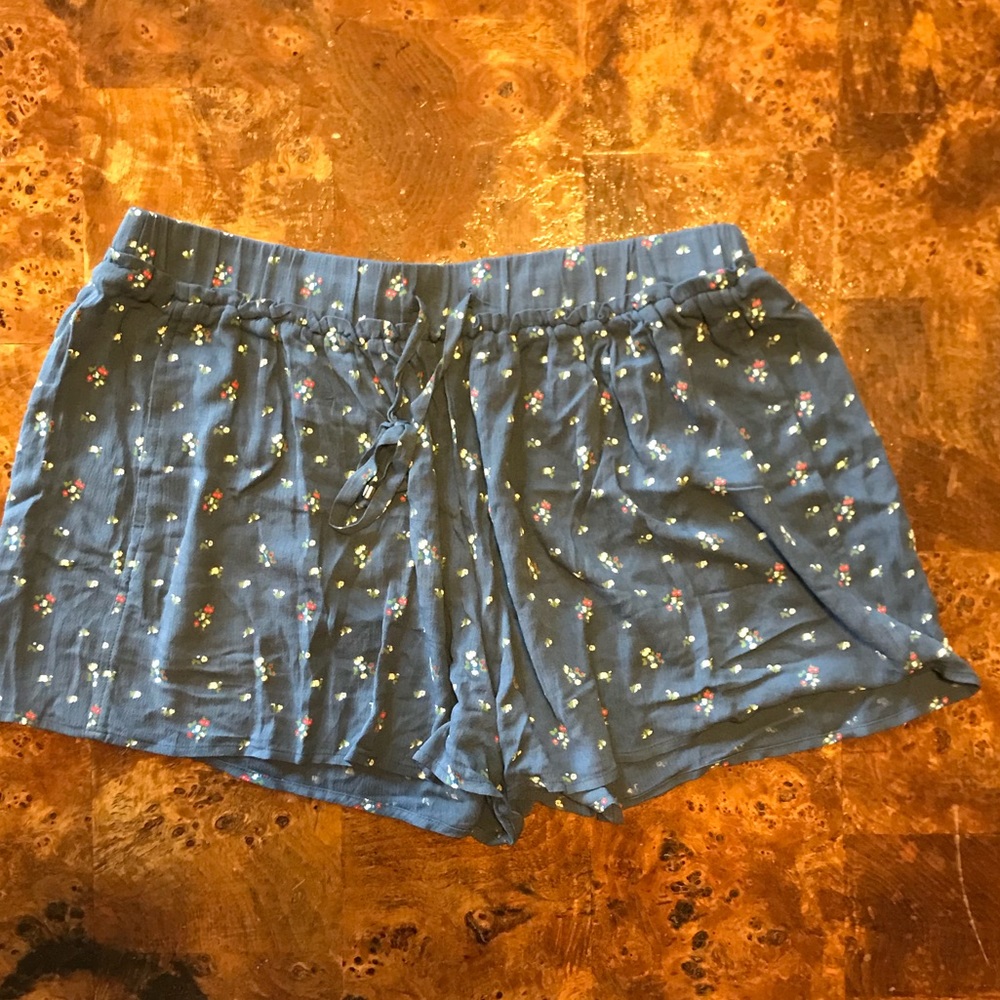 Splendid Flounce Linen-Blend Short - Primrose L
